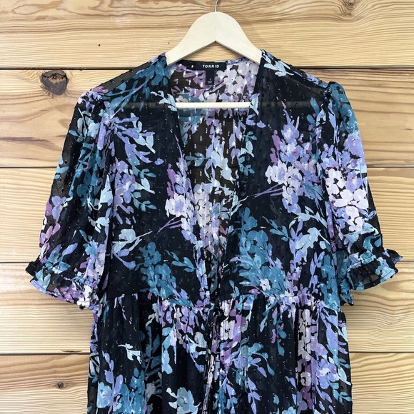 Torrid 1 Ruffle Kimono Shirt Floral Swiss Dot Black Purple SS Sheer boho B84 - Picture 2 of 16